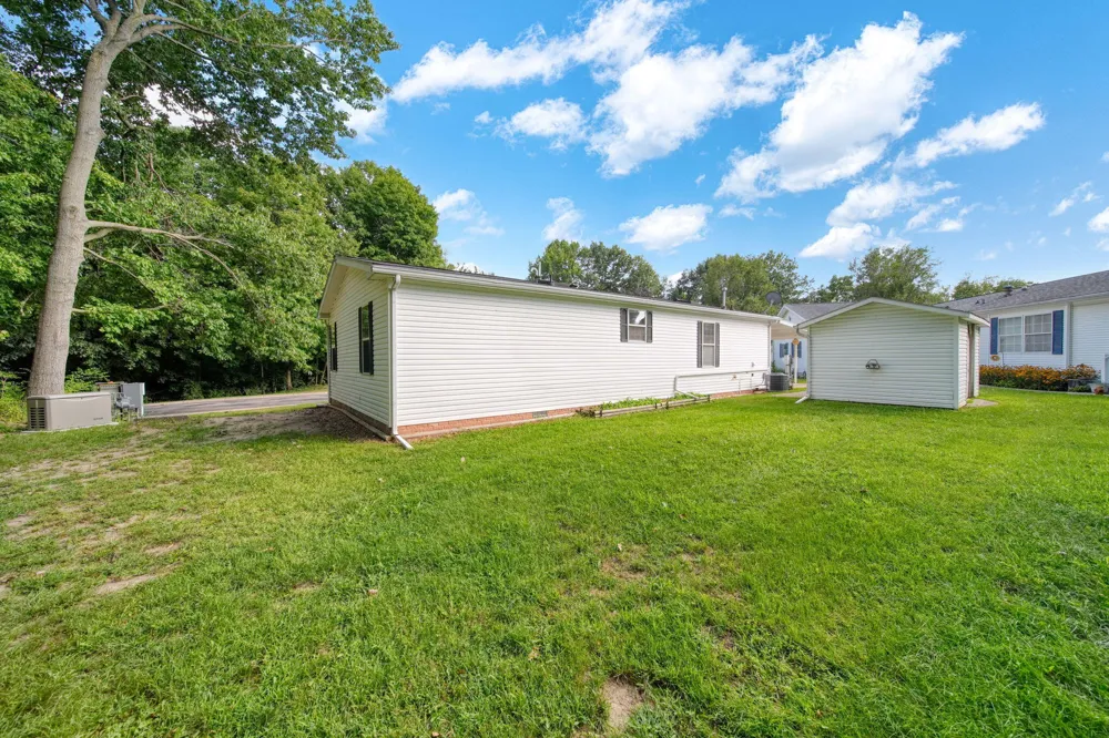 800 Missouri River Drive Adrian, MI 49221