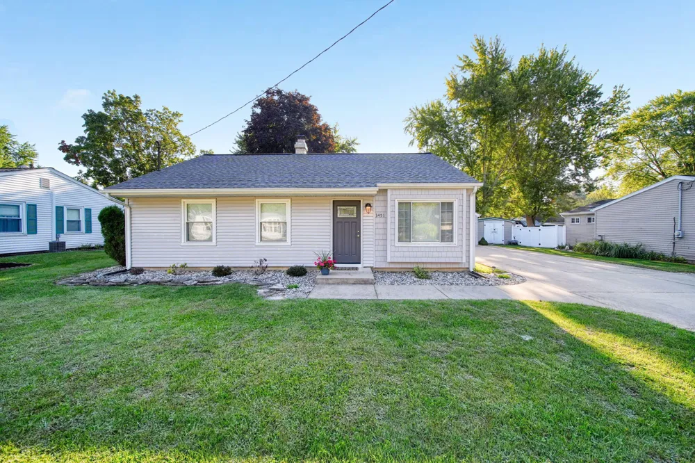 3451 Cambridge Avenue Jackson, MI 49203