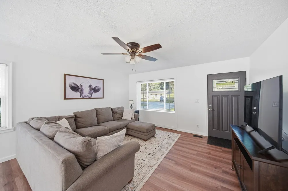 3451 Cambridge Avenue Jackson, MI 49203