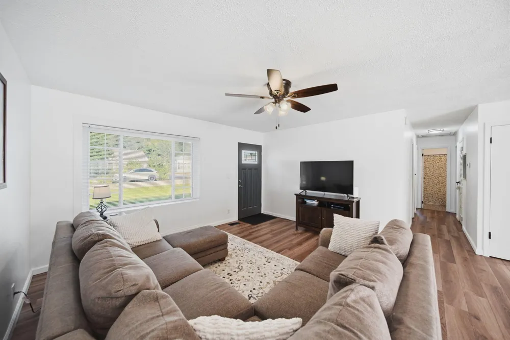 3451 Cambridge Avenue Jackson, MI 49203