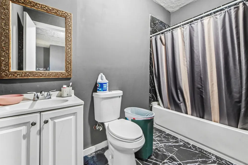 149 Cayman Drive Palm Springs, FL 33461