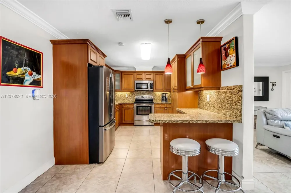3551 SW 97th Ave Miami, FL 33165