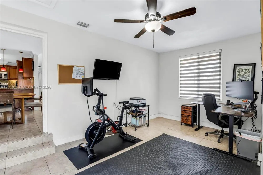 3551 SW 97th Ave Miami, FL 33165