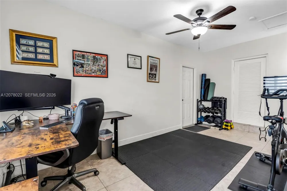 3551 SW 97th Ave Miami, FL 33165