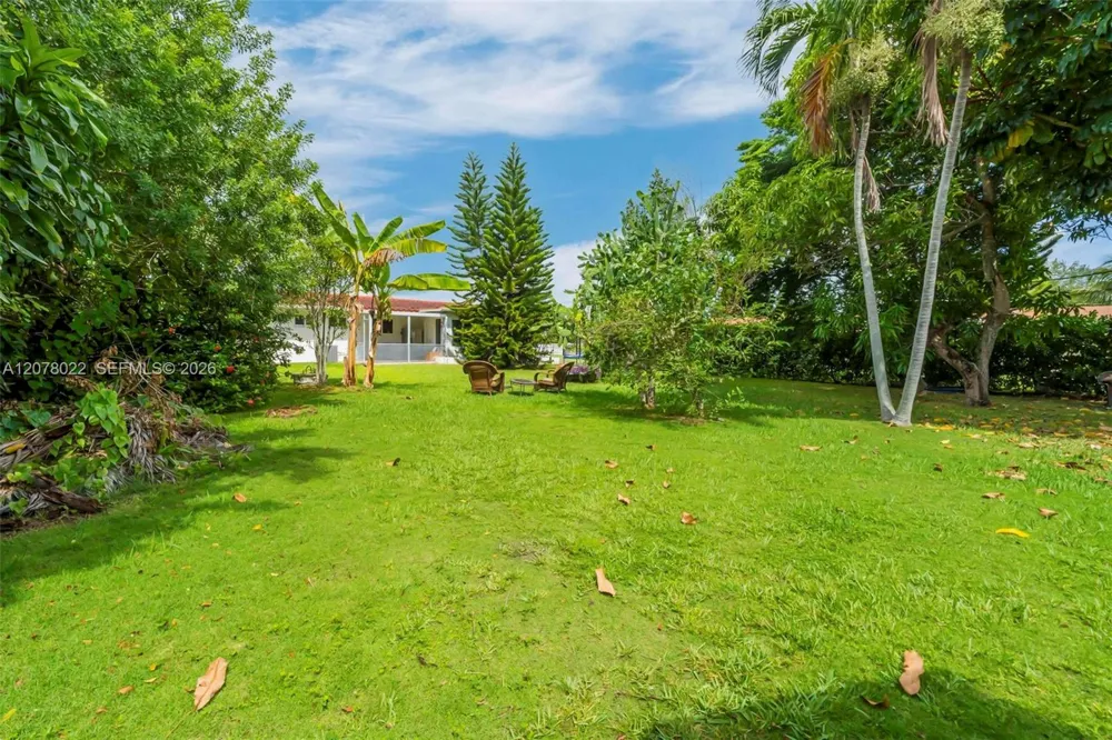 3551 SW 97th Ave Miami, FL 33165
