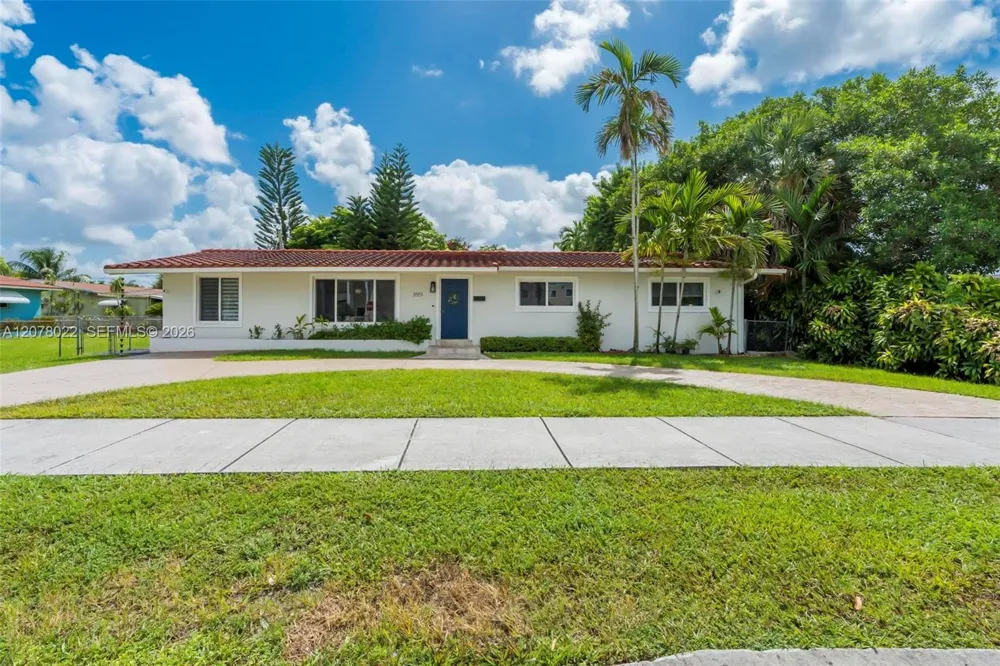 3551 SW 97th Ave Miami, FL 33165