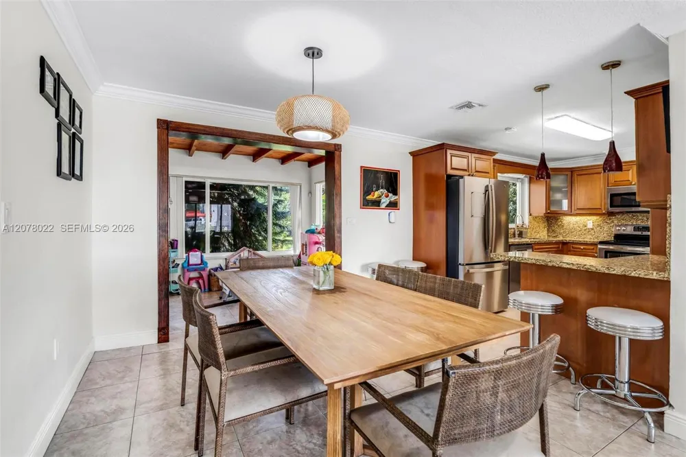 3551 SW 97th Ave Miami, FL 33165