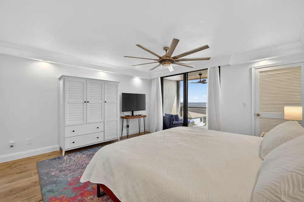 355 S OCEAN DRIVE #P-806 Fort Pierce, FL 34949