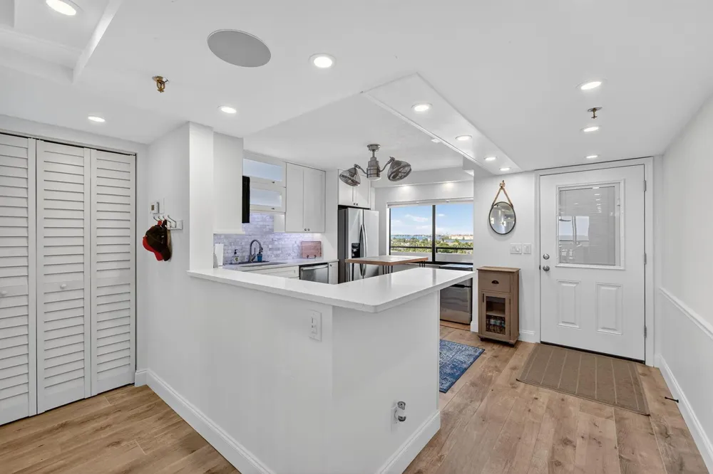 355 S OCEAN DRIVE #P-806 Fort Pierce, FL 34949