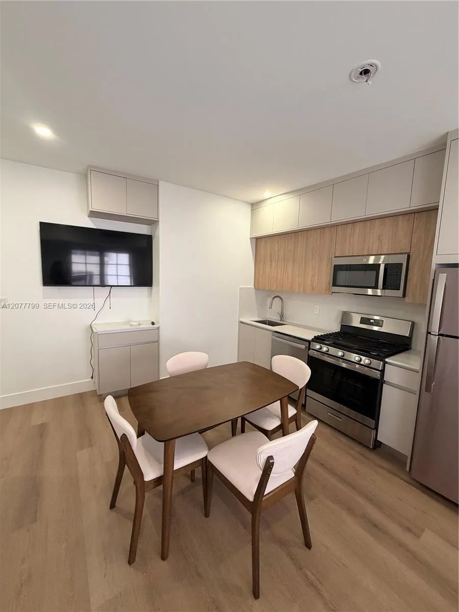 1619 Jefferson Ave #310 Miami Beach, FL 33139