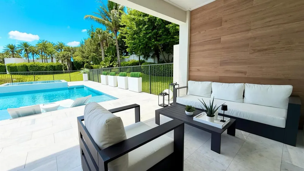 9842 Salty Bay Drive Delray Beach, FL 33446