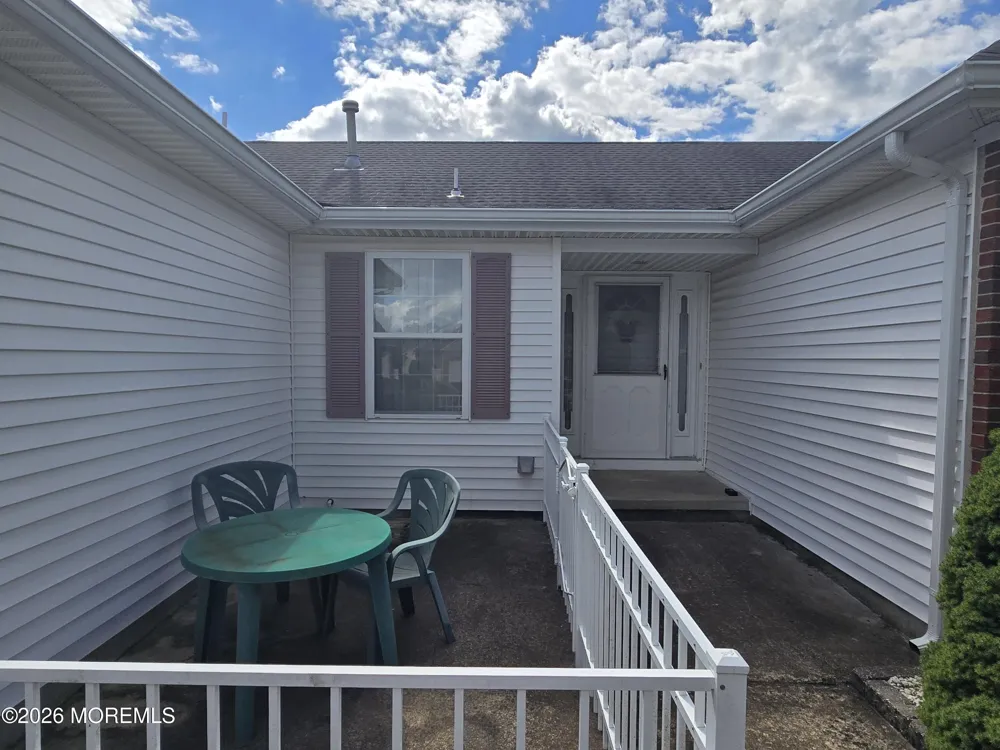 4 Cordoba Court Toms River, NJ 08757