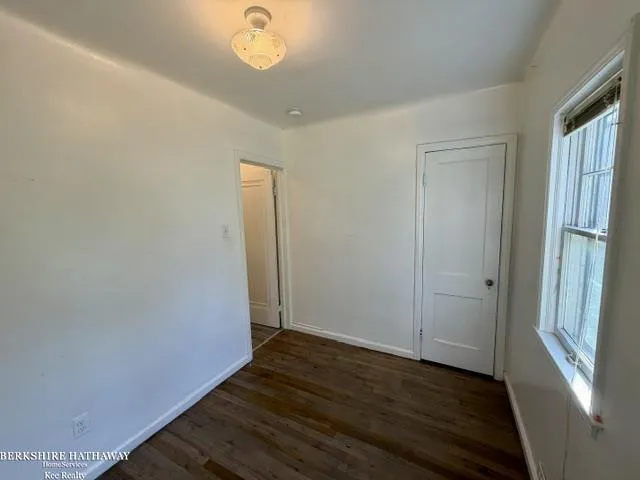 22485 Le Fever Avenue Warren City, MI 48091