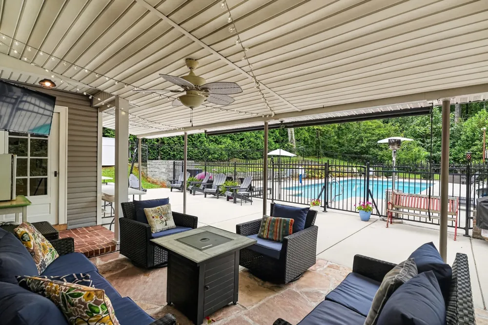 111 Westwood Dr McMinnville, TN 37110