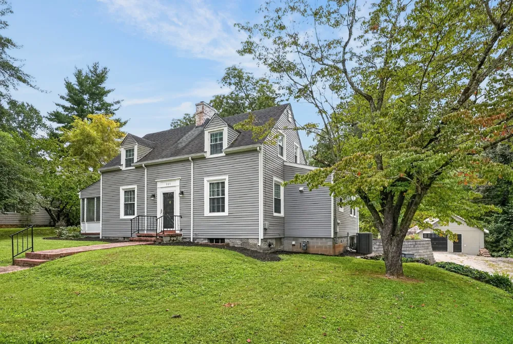 111 Westwood Dr McMinnville, TN 37110