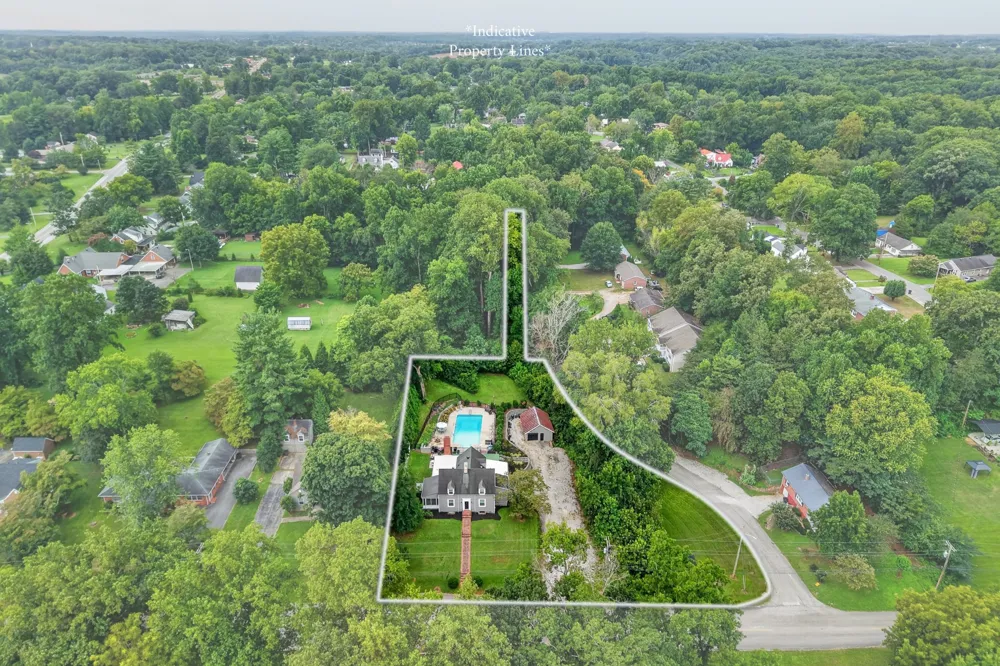 111 Westwood Dr McMinnville, TN 37110