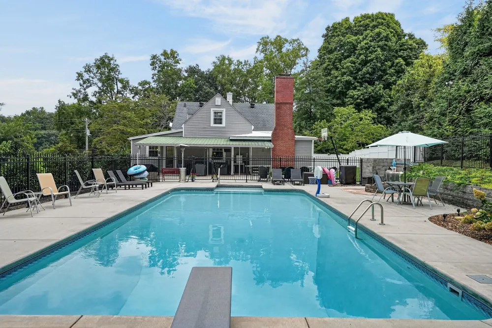 111 Westwood Dr McMinnville, TN 37110