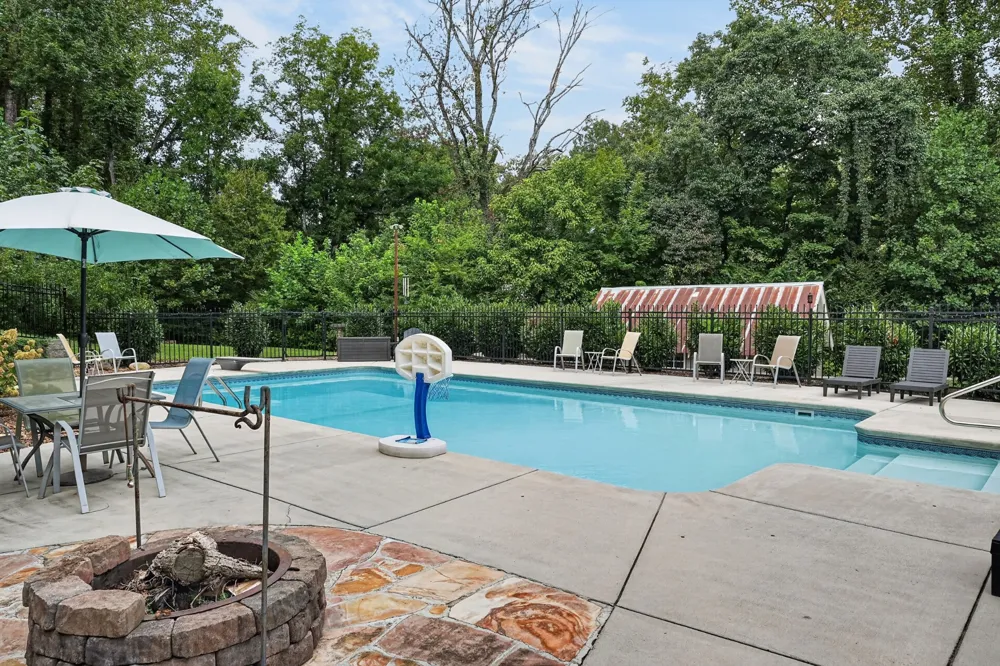 111 Westwood Dr McMinnville, TN 37110