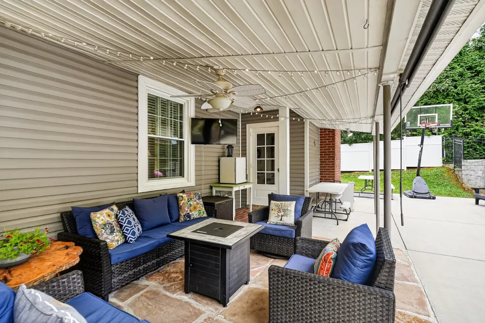111 Westwood Dr McMinnville, TN 37110