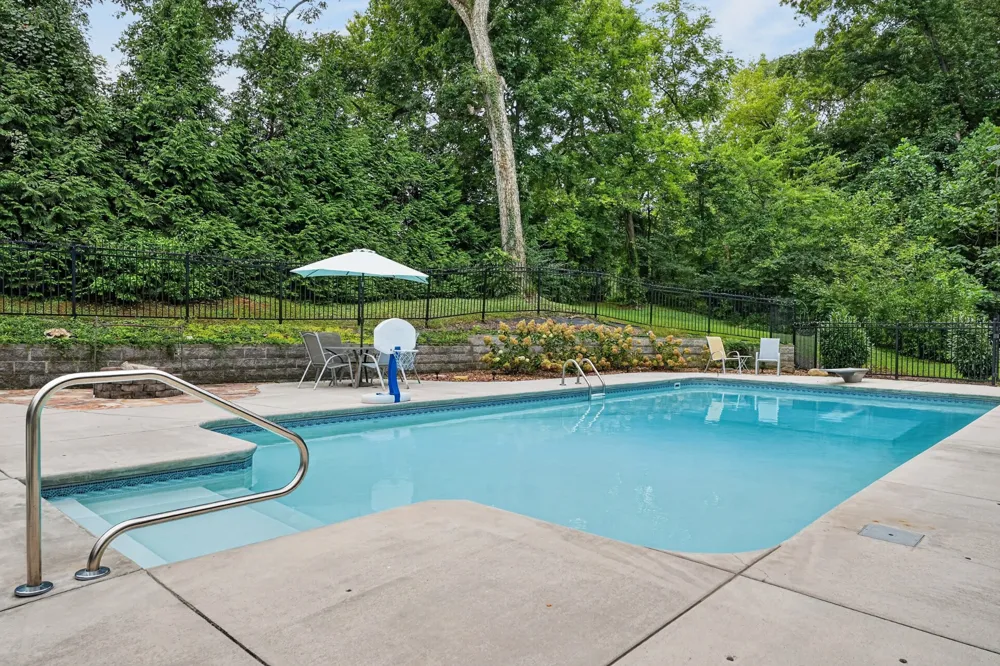 111 Westwood Dr McMinnville, TN 37110