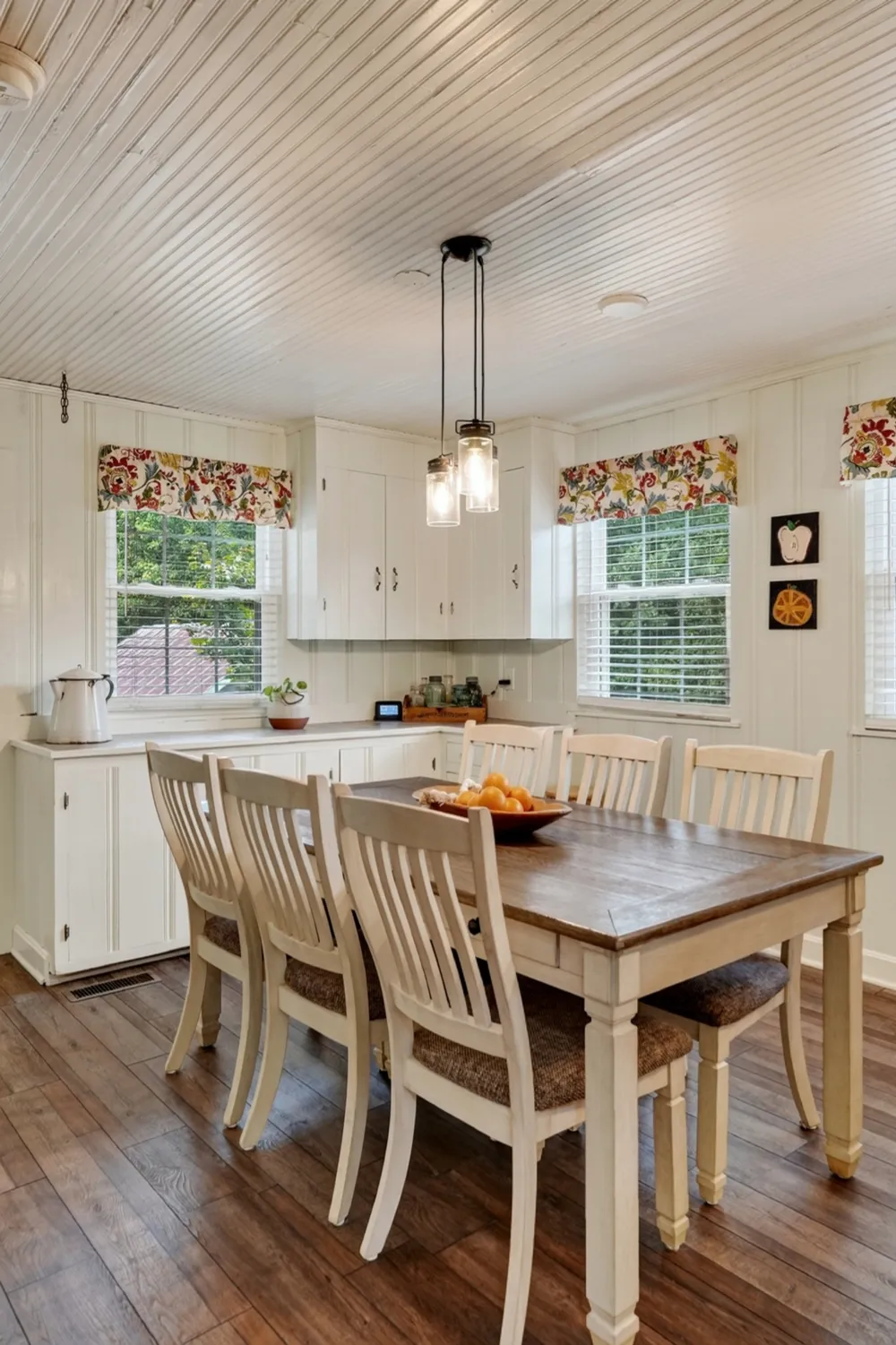 111 Westwood Dr McMinnville, TN 37110