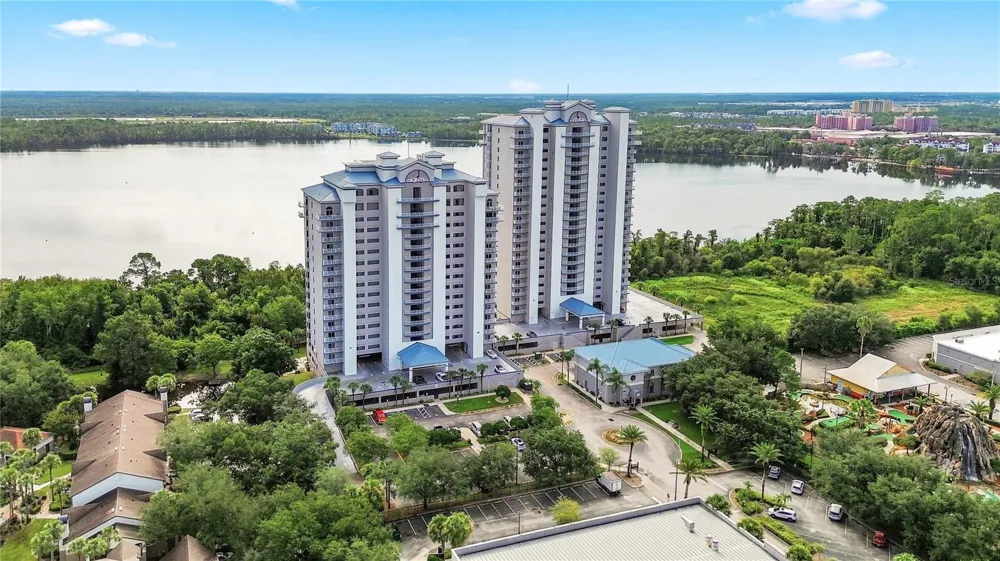 13415 BLUE HERON BEACH DRIVE #1408 Orlando, FL 32821