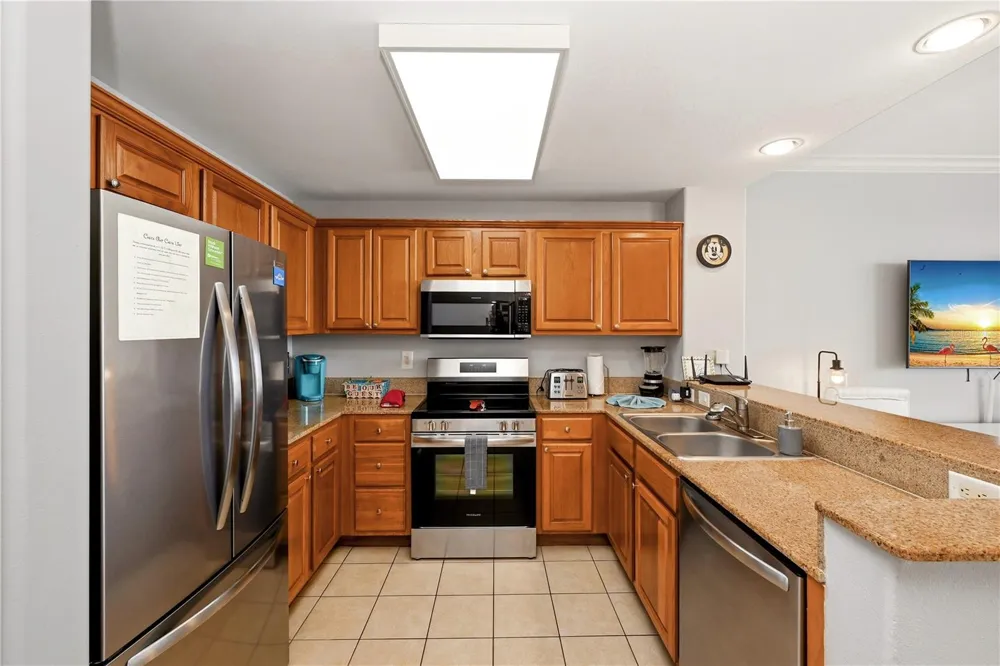 13415 BLUE HERON BEACH DRIVE #1408 Orlando, FL 32821
