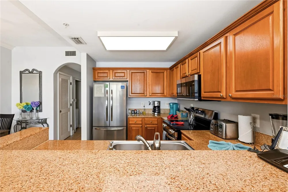 13415 BLUE HERON BEACH DRIVE #1408 Orlando, FL 32821