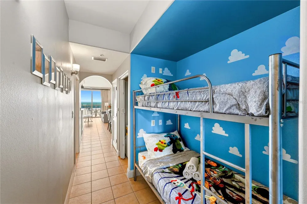 13415 BLUE HERON BEACH DRIVE #1408 Orlando, FL 32821