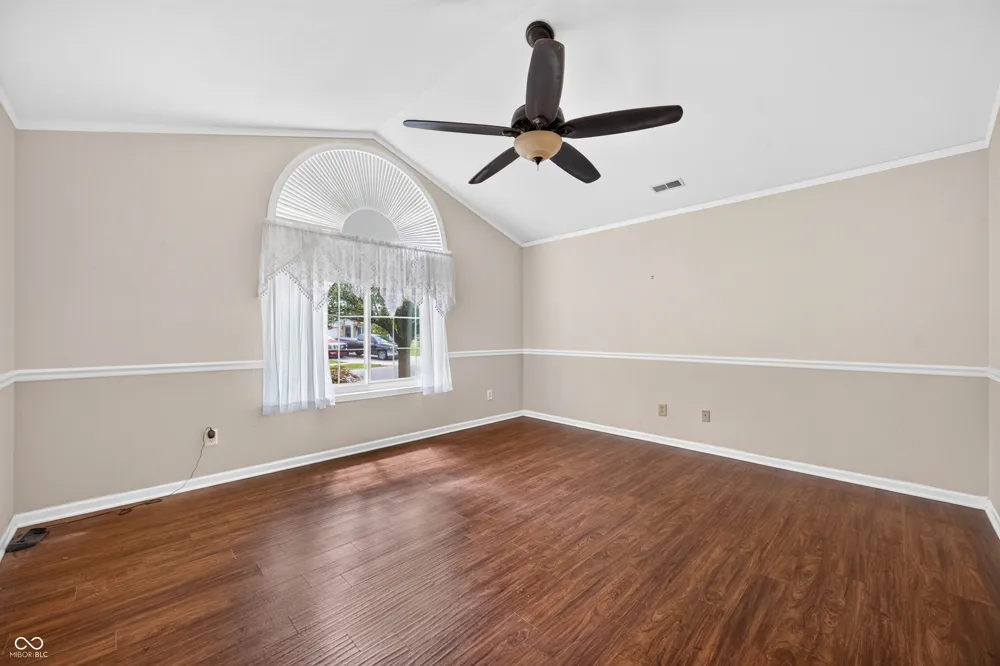 1240 Matthews Court Franklin, IN 46131