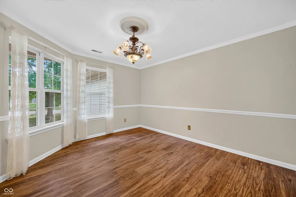 1240 Matthews Court Franklin, IN 46131