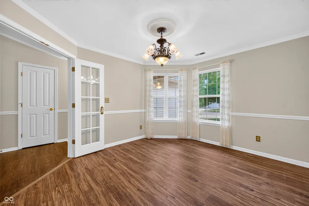 1240 Matthews Court Franklin, IN 46131