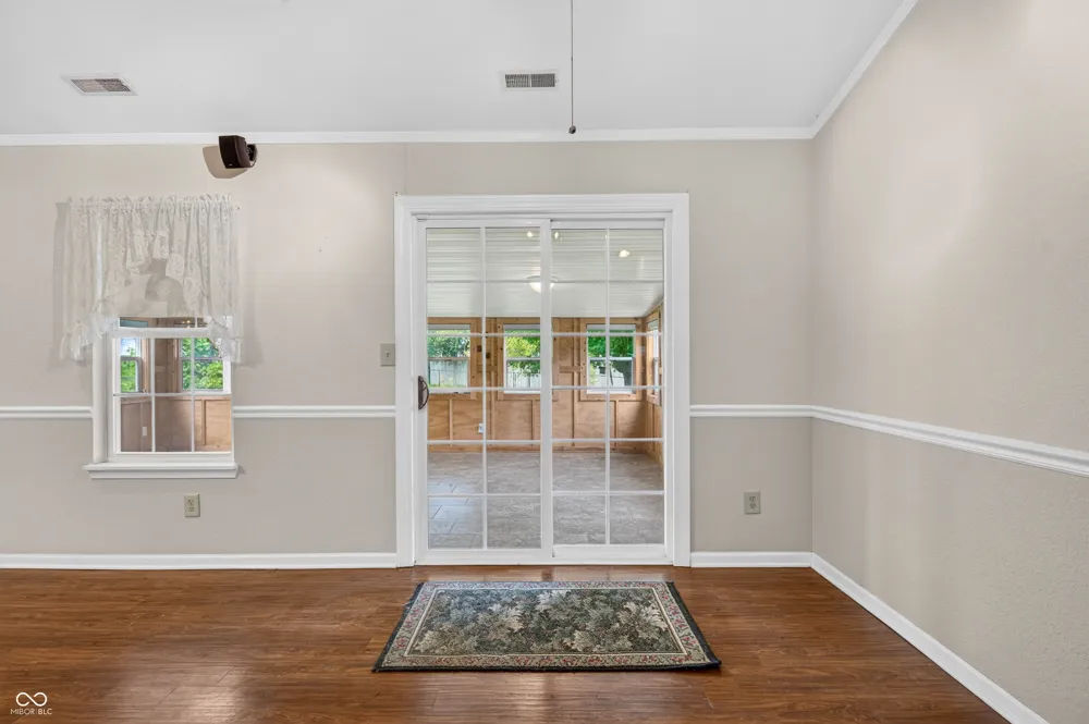 1240 Matthews Court Franklin, IN 46131