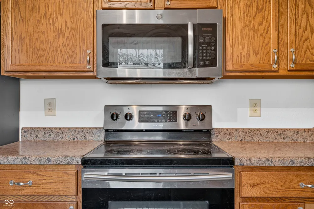 1240 Matthews Court Franklin, IN 46131