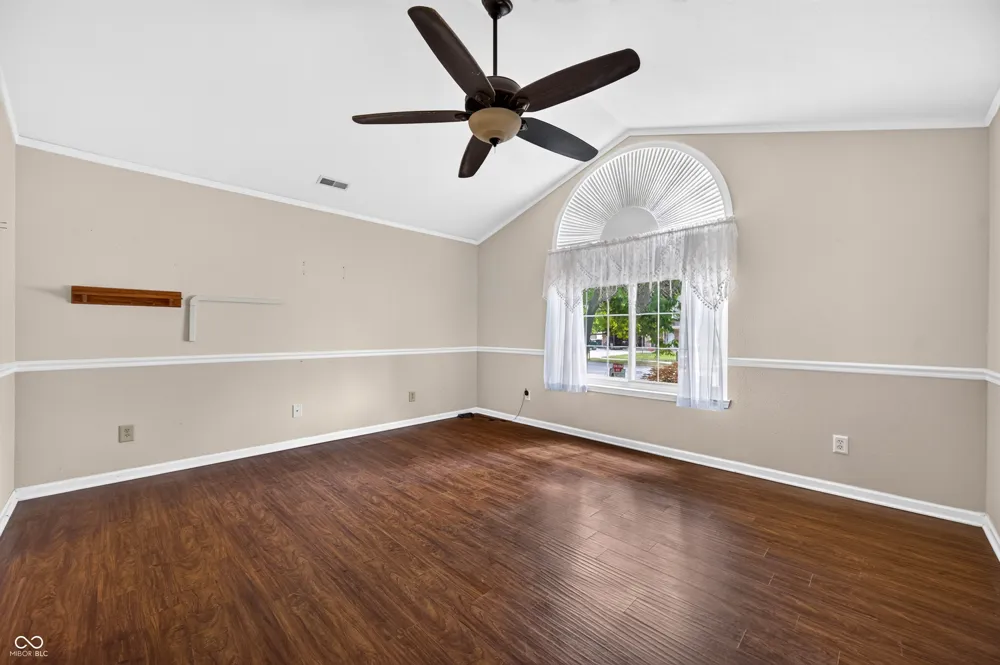 1240 Matthews Court Franklin, IN 46131