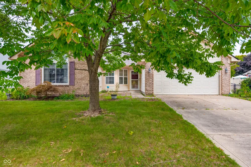 1240 Matthews Court Franklin, IN 46131