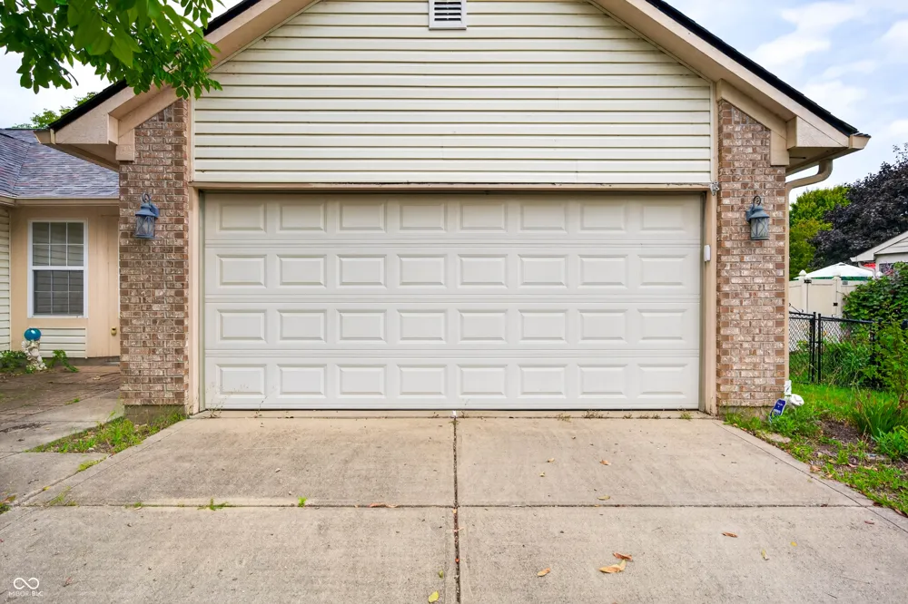 1240 Matthews Court Franklin, IN 46131