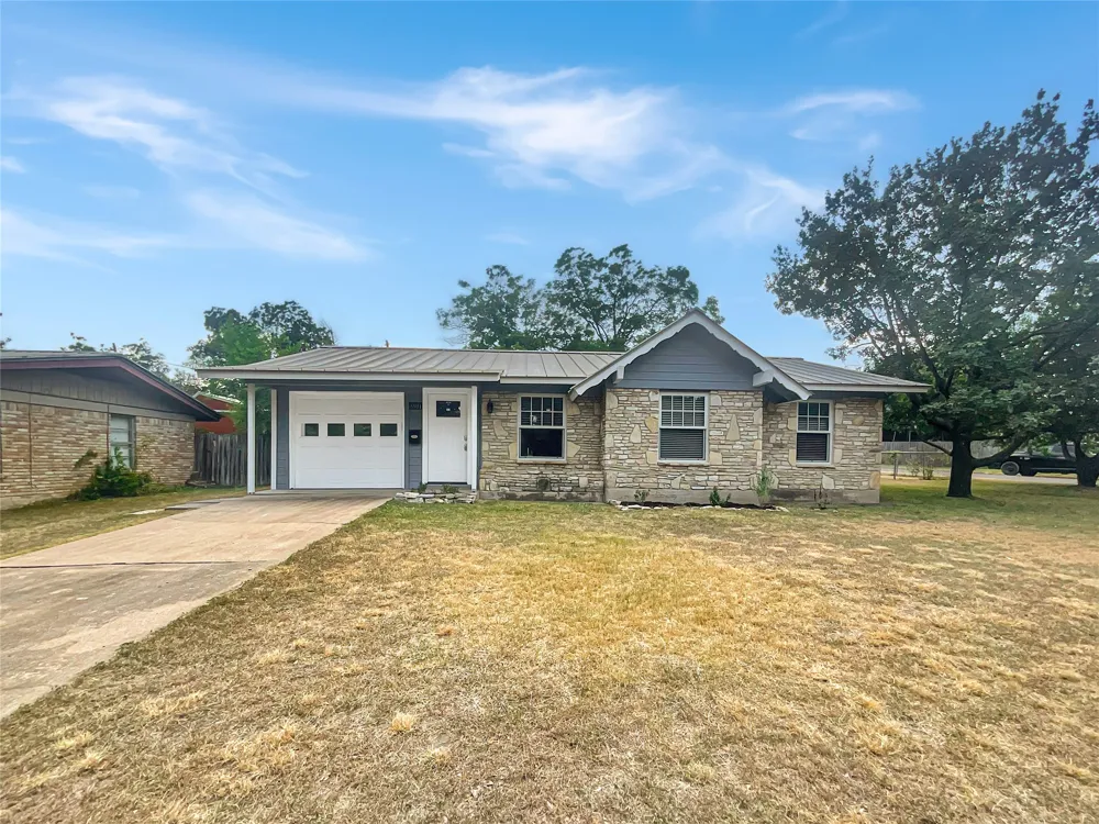 8801 Parkfield Drive Austin, TX 78758