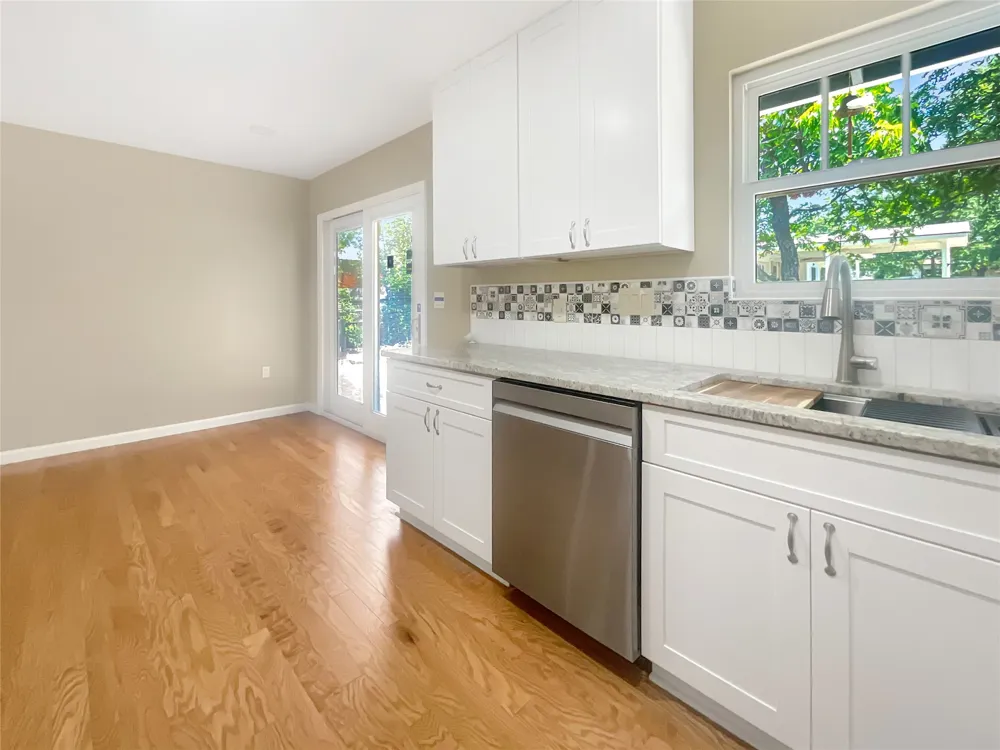 8801 Parkfield Drive Austin, TX 78758