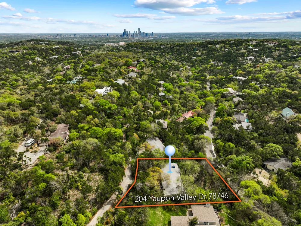 1204 Yaupon Valley Road West Lake Hills, TX 78746