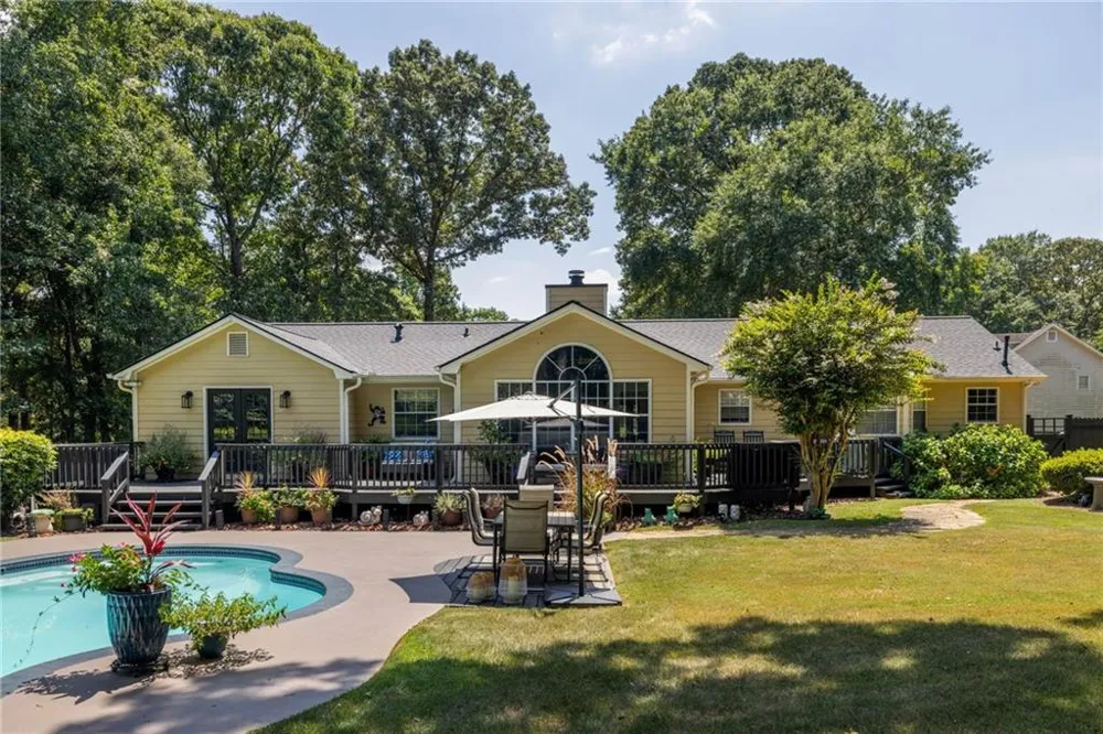 235 Den Ric Drive McDonough, GA 30253