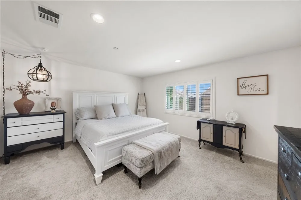 24289 Bay Laurel Avenue Murrieta, CA 92562