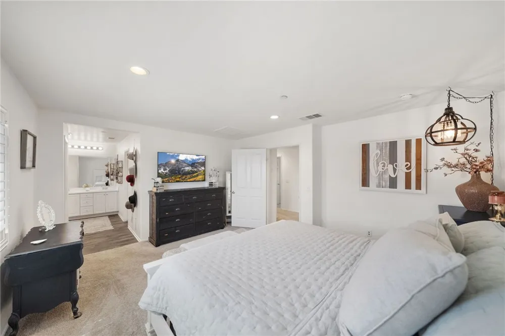 24289 Bay Laurel Avenue Murrieta, CA 92562