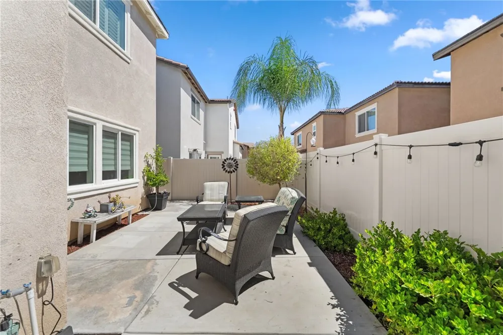24289 Bay Laurel Avenue Murrieta, CA 92562
