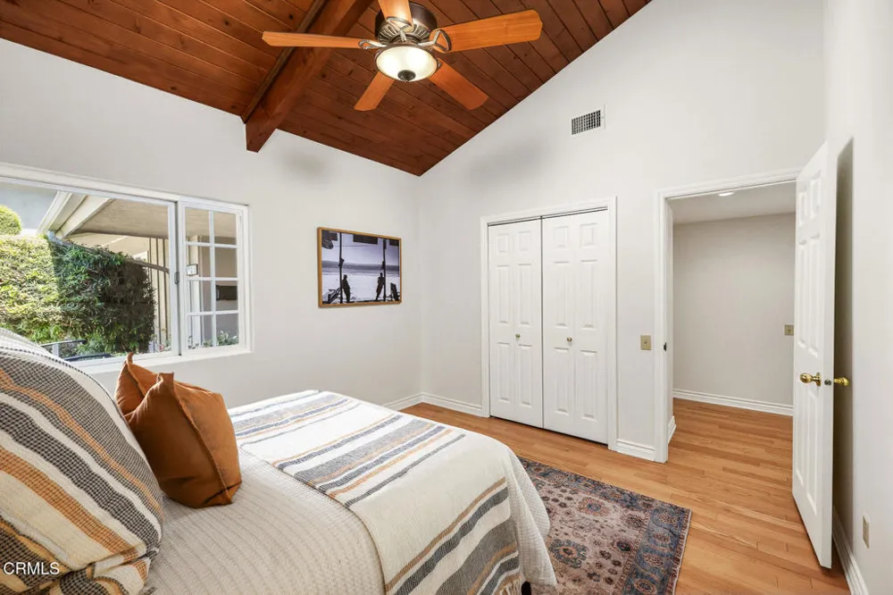 2725 Brierhaven Drive La Crescenta, CA 91214