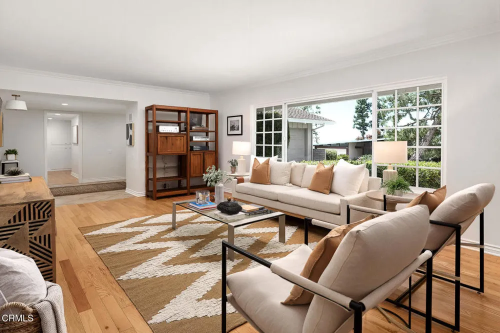 2725 Brierhaven Drive La Crescenta, CA 91214