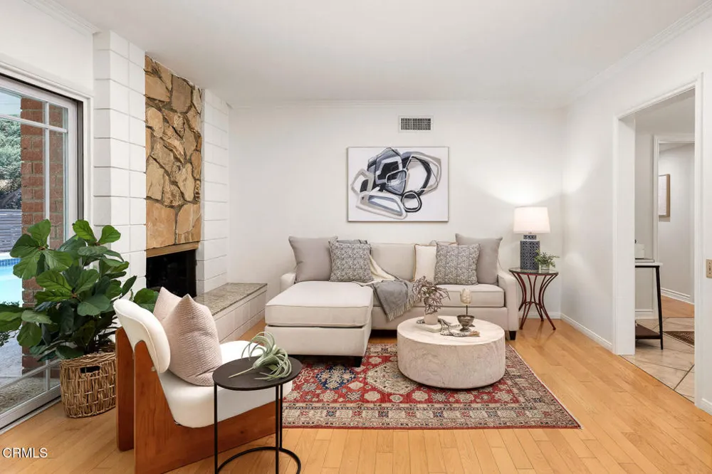 2725 Brierhaven Drive La Crescenta, CA 91214