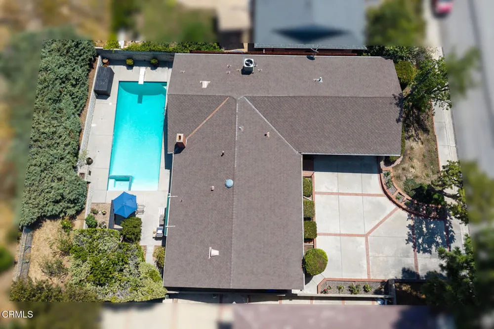 2725 Brierhaven Drive La Crescenta, CA 91214