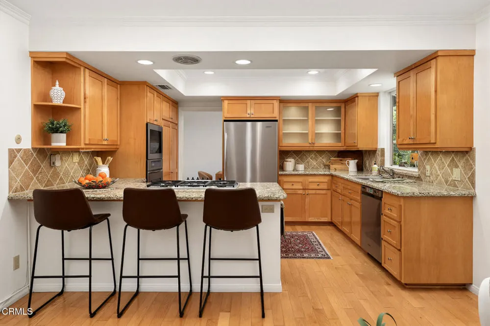 2725 Brierhaven Drive La Crescenta, CA 91214
