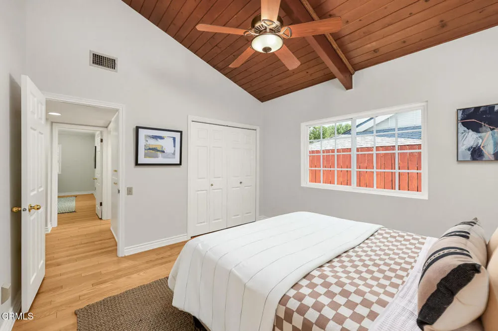 2725 Brierhaven Drive La Crescenta, CA 91214